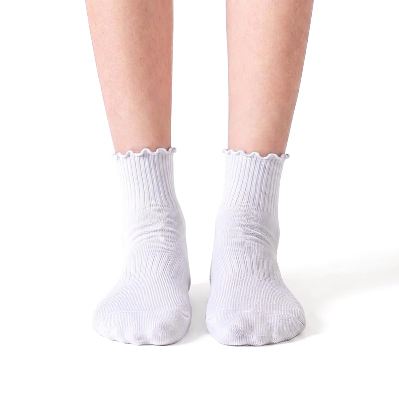 Polar Feet Crew Yoga Socks in White - Regular Sole - Photo 1