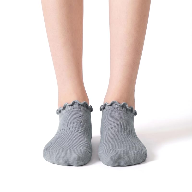Polar Feet Ankle Yoga Socks in Cloud Grey - Non-Slip Sole - Photo 1
