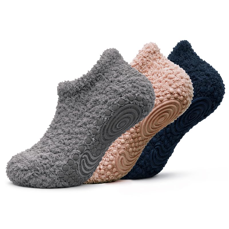 Fluffy Ankle Socks | Polar Feet