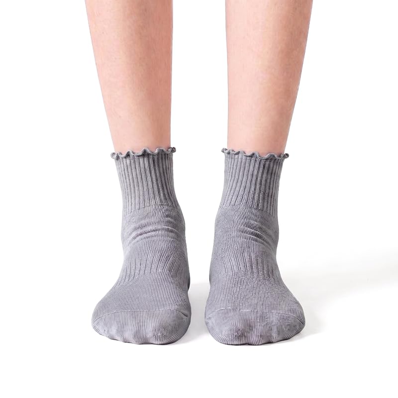Polar Feet Crew Yoga Socks in Cloud Grey - Regular Sole - Photo 5