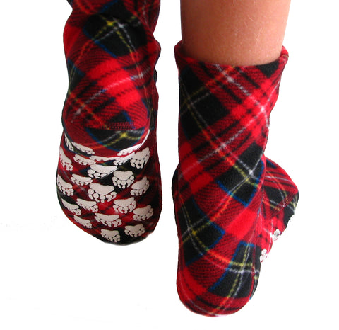 Amazon.com: DoSmart Men's Winter Thermal Fleece Lining Knit Slipper Socks  Christmas Non Slip Socks(Black) : Clothing, Shoes & Jewelry