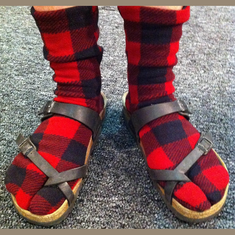 birkenstocks with polar feet fleece tabi flipflop socks