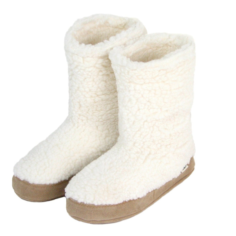 Polar Feet Women's Snugs Slippers in White Berber